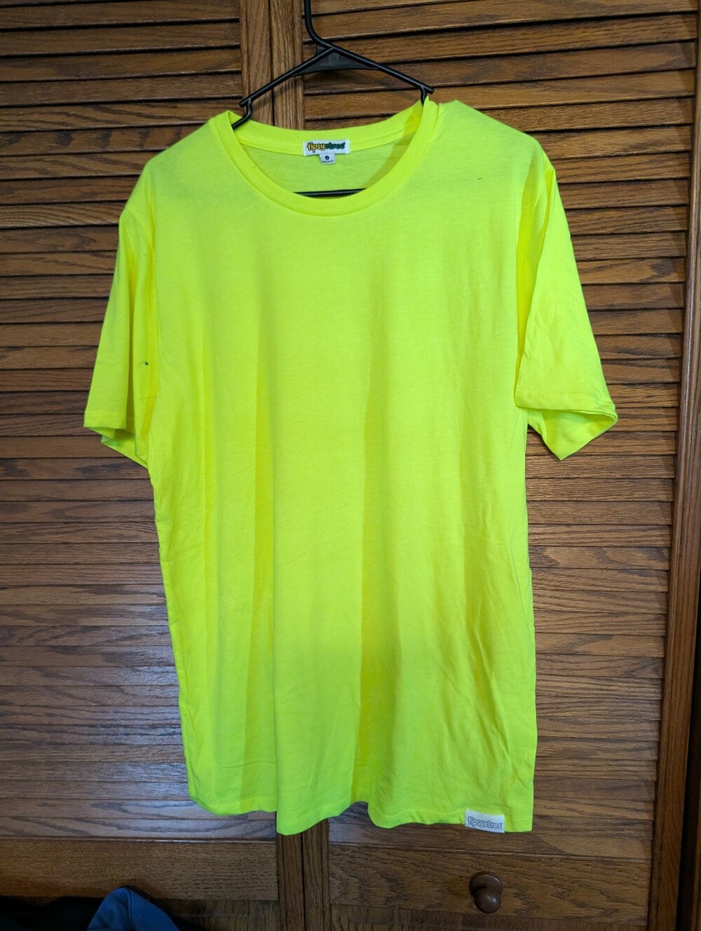 Tipsy Elves‎ NWOT Neon Yellow Short Sleeve Tee Unisex Size Large